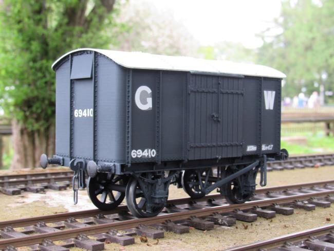 Van_number_69410_in_1920s_livery.JPG